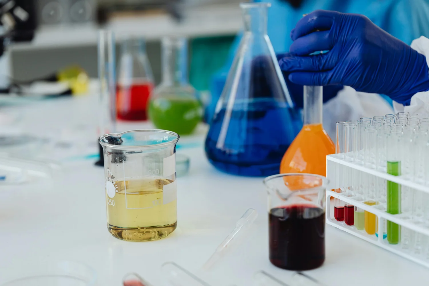 Determinarea aditivilor (săruri de amoniu) din produse alimentare, inclusiv bio